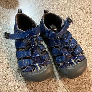 Boys Keen Sandals- size 1
